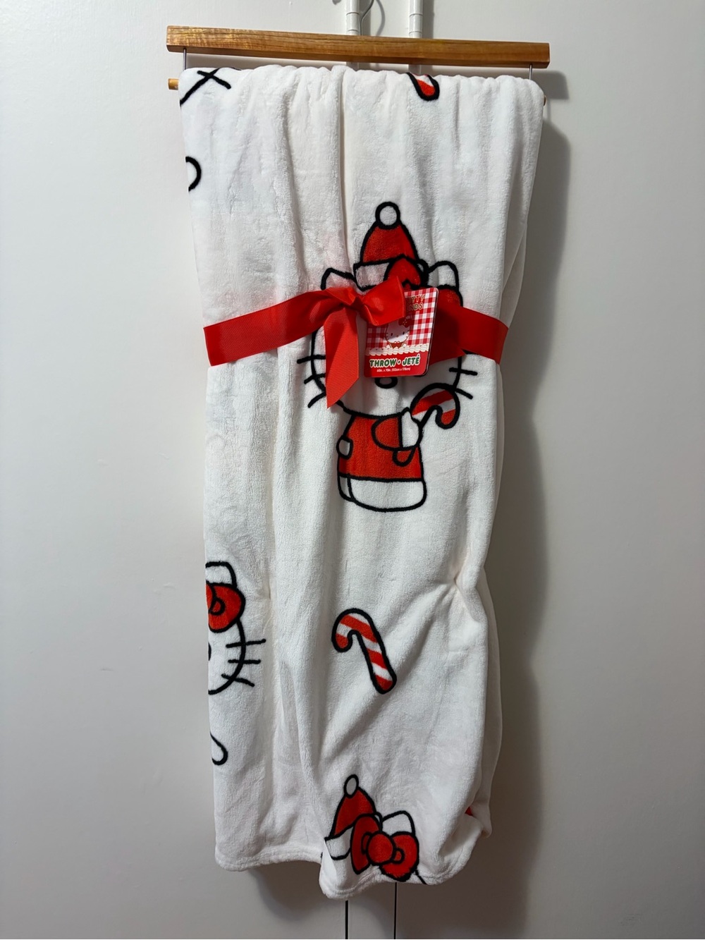 Hello Kitty Candy Cane Holiday Plush Throw Blanket - White and Red